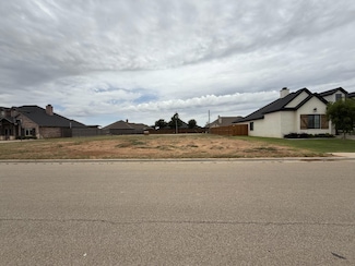 527 Avenue U, Shallowater, TX 79363
