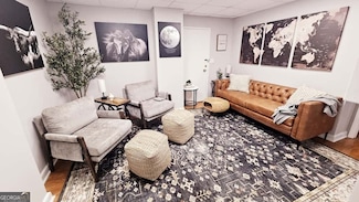 300 Peachtree St NE Unit 17H, Atlanta, GA 30308