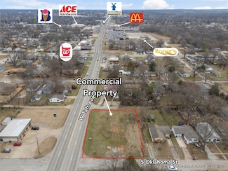 909 S Oklahoma St, Sapulpa, OK 74066