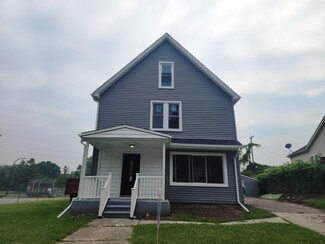 725 Harriet St, Ypsilanti, MI 48197