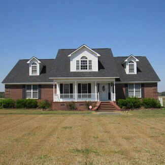9750 Peacock Rd, Chadbourn, NC 28431