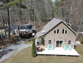 11&13 Indian Point Rd, Croydon, NH 03773