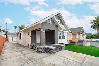 530 W 43rd St, Los Angeles, CA 90037