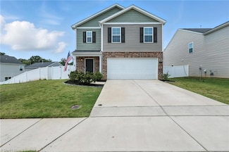4514 Heatherly Rd, Winston Salem, NC 27105
