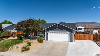 904 Red Falcon Way, Sparks, NV 89441