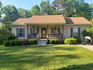 119 Mobley Dr, Troy, AL 36079