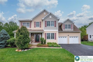 2186 Eagles Landing Dr, Nazareth, PA 18064