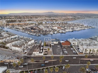 2410 Newport Blvd, Newport Beach, CA 92663