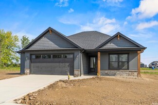 13354 Halen Hill Ct, Fort Wayne, IN 46818