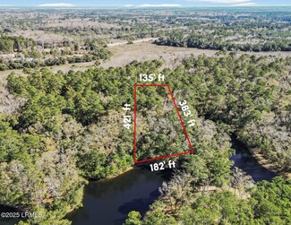 21 Blake Ln, Seabrook, SC 29940