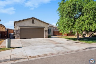 651 Las Dunas St, Imperial, CA 92251