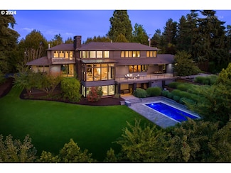 17575 Crestline Dr, Lake Oswego, OR 97034