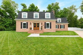 4400 Thatcher Rd, Alton, IL 62002