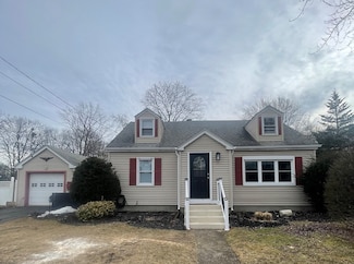 123 Harkness Ave, Springfield, MA 01118