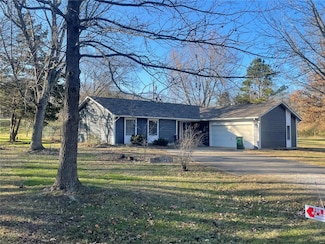 10990 Nolte Ct, Rolla, MO 65401