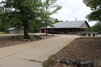 872 Blue Wing Rd, Mountain Home, AR 72653