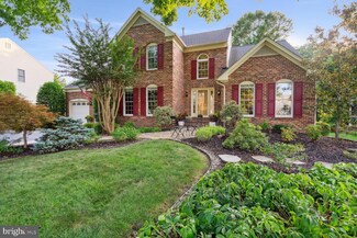6196 Hidden Canyon Rd, Centreville, VA 20120