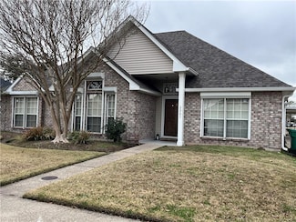 2261 Country Club Dr, La Place, LA 70068