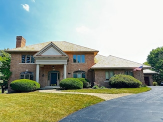 1115 Bridgeview Ln, Lake Forest, IL 60045