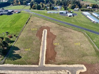 29633 S Crest View Ln Unit 3, Hubbard, OR 97032