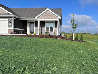 W157N7069 Mayflower Ct Unit A, Menomonee Falls, WI 53051