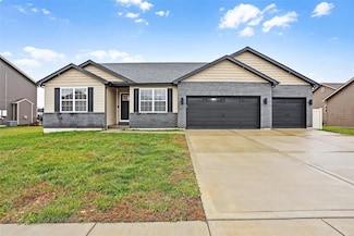 2650 London Ln, Belleville, IL 62221