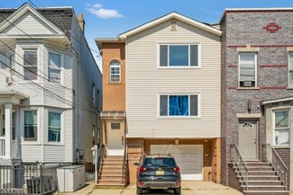 174 Catherine St, Elizabeth, NJ 07201