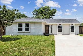 2023 William Ln, Carrollton, TX 75006