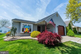 67 Horseshoe Ln N, Columbus, NJ 08022