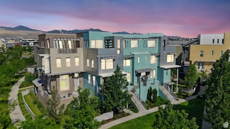 4746 W Daybreak Rim Way, South Jordan, UT 84009