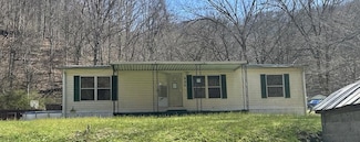 835 Turkey Creek Rd, Belfry, KY 41514