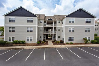 102 University Village Dr, Central, SC 29630