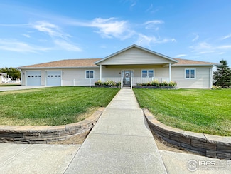 1241 S Sherman Ave, Holyoke, CO 80734