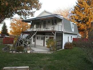 7337 Sand Hill Rd, Akron, NY 14001