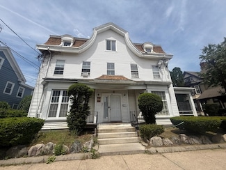 91 Summer St Unit 3, Lawrence, MA 01840