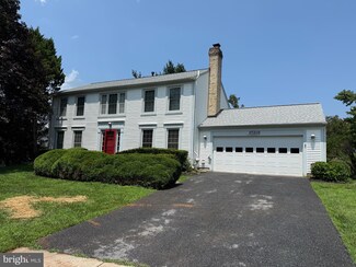 17201 Founders Mill Dr, Derwood, MD 20855