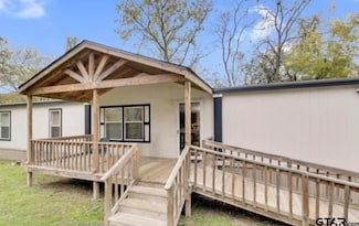 5029 Woodcastle Dr, Chandler, TX 75758