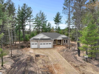 2705 Danbury Rd, Paradise, MI 49649