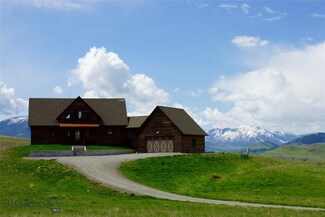 32 Arcturus Dr, Emigrant, MT 59027