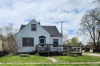 2465 N Bond St, Saginaw, MI 48602