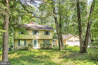 51 Boxwood Dr, Hershey, PA 17033
