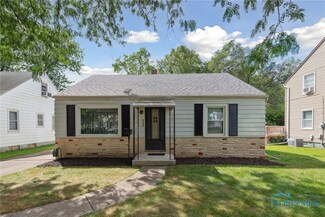 4543 Harvest Ln, Toledo, OH 43623