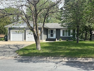 409 Boulder St SW, Hutchinson, MN 55350