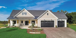 624 Green Bay Rd, Mequon, WI 53092