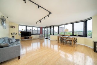 700 Grove St Unit 5F, Jersey City, NJ 07310