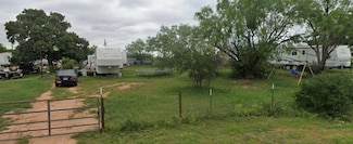 524 Dallas St, Kingsland, TX 78639