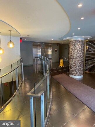 1718 P St NW Unit L18, Washington, DC 20036