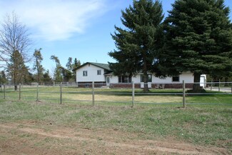 36916 N Grove Rd, Deer Park, WA 99006