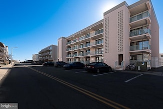 13 44th St Unit 106, Ocean City, MD 21842