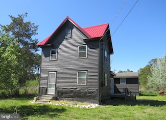 26830 Johnson Creek Rd, Crisfield, MD 21817